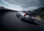 Volvo V70 R